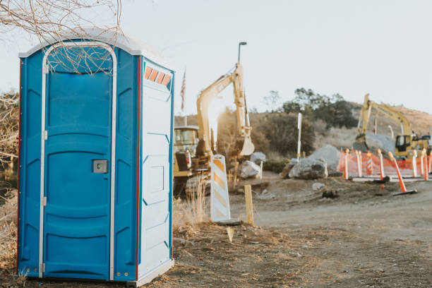 Best Emergency porta potty rental  in Edwardsburg, MI